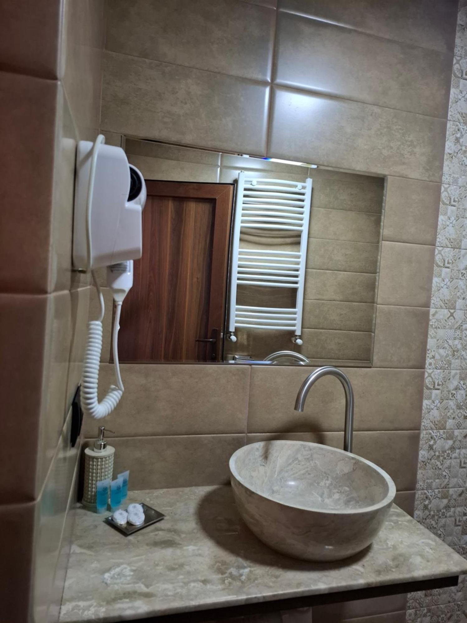 Cozy House Kazbegi Hotel Bagian luar foto